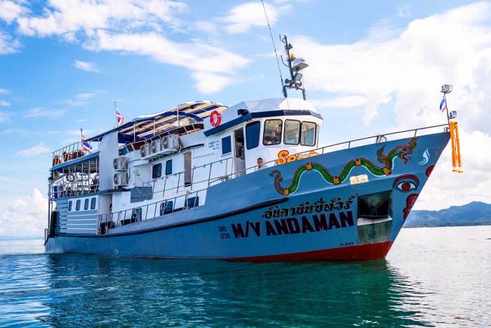 liveaboards_01boat.jpg