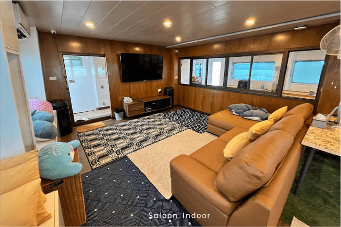 liveaboardsliveaboardboatsandschedulesmvkoon9_06salon.png